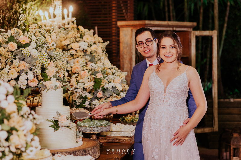 Lindo Casamento ao Ar Livre a Noite no Espaço Alegranza Larissa e