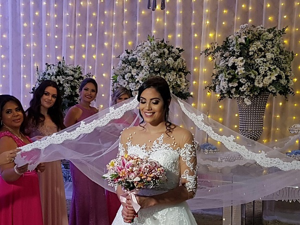 Noiva Internovias Vanessa Almeida