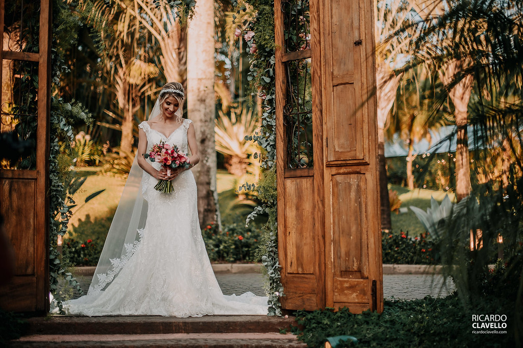 Casamento ao Ar livre no Vale dos Sonhos | Noiva Internovias Flávia