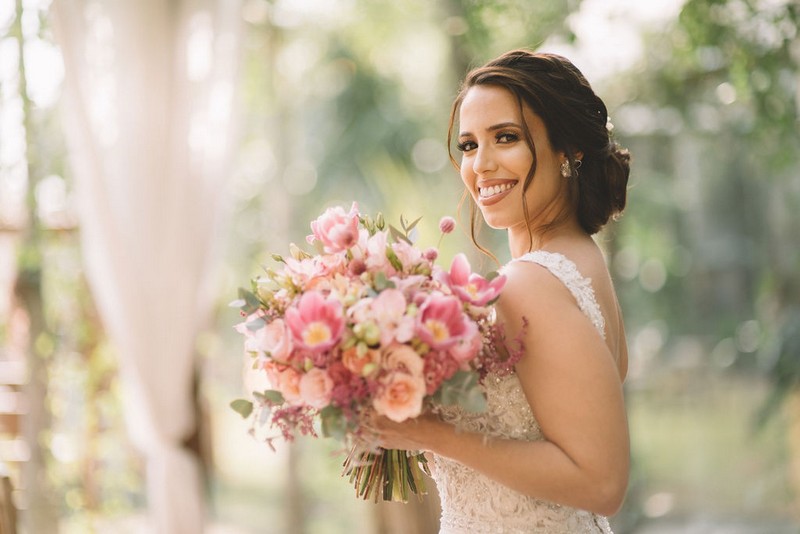 Casamento de dia ao Ar Livre no Vale dos Sonhos | Noiva Internovias Paula Vianna