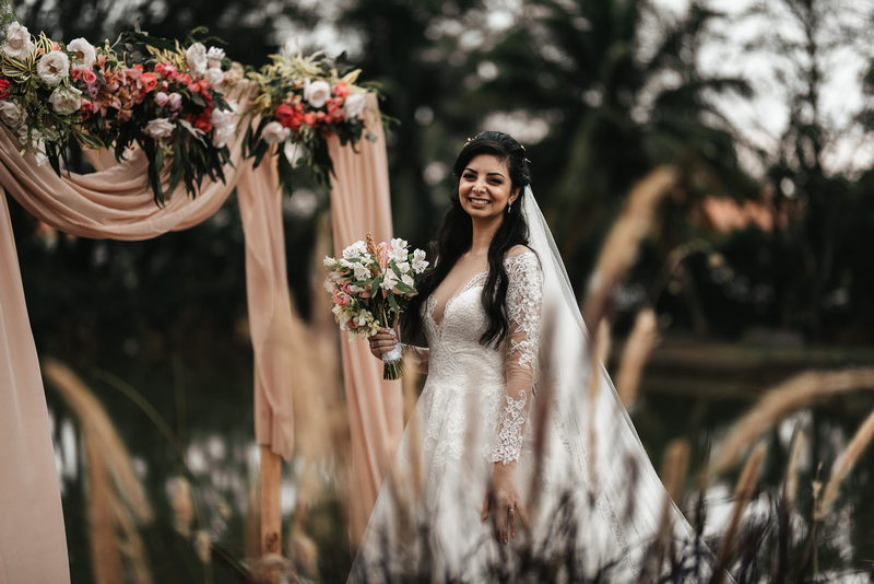 Casamento ao Ar Livre na Casa do Lago | Noiva Internovias Maria Luiza