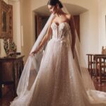 Fim da era clean girl e da noiva minimalista? A volta do Luxo para a moda nupcial
