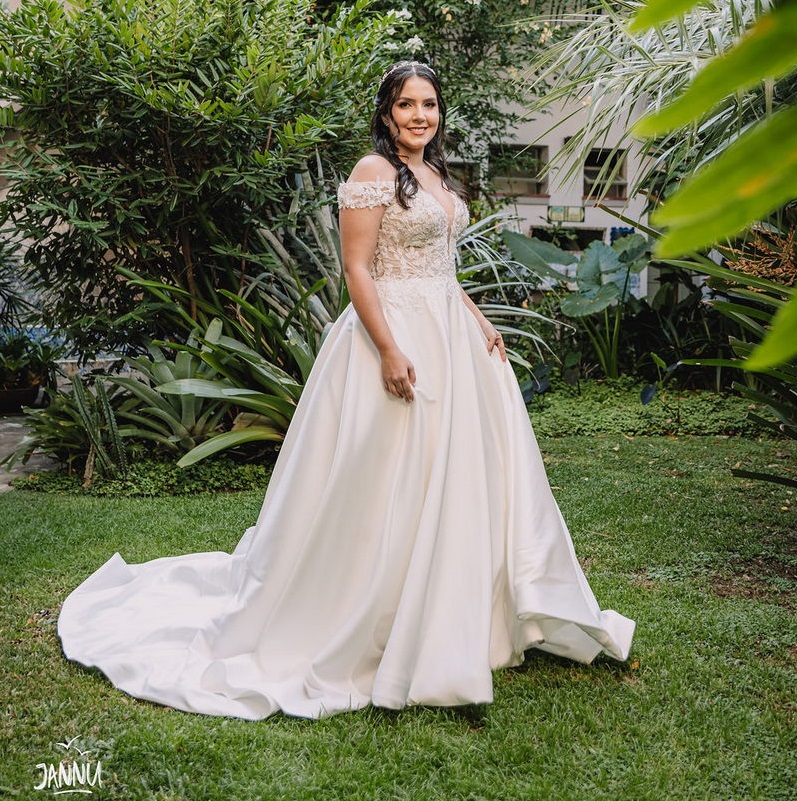 Casamento ao Ar Livre na Casa de Santa Teresa | Janine e Juan