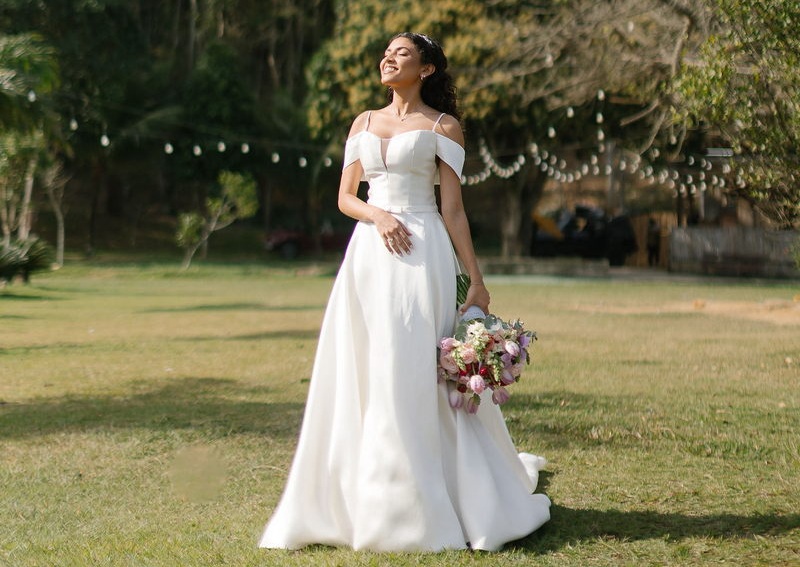 Casamento no Sítio Cores de Ipê | Noiva Internovias Carolline