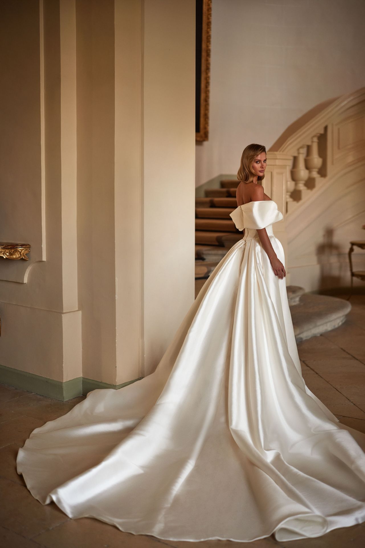 Vestido de noiva Milla Nova: onde encontrar