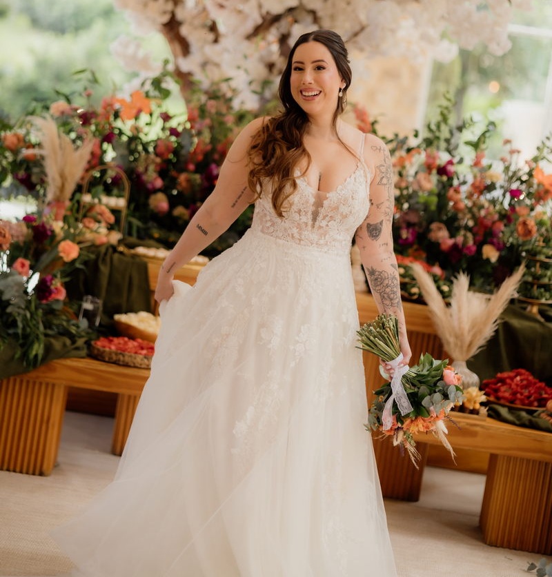 Casamento no Lago Enfesta | Noiva Internovias Bianca