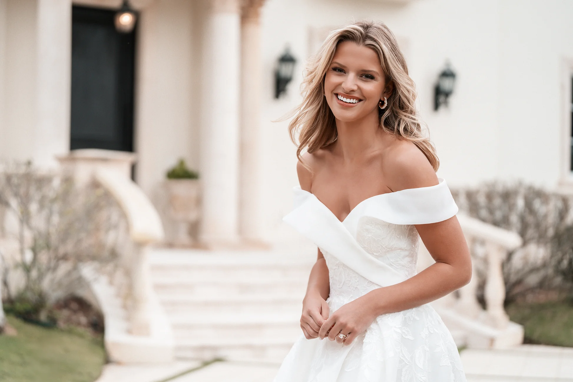 Cor do Ano 2026 Pantone: como usar Cloud Dancer no seu casamento