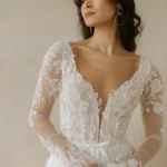 Vestido de Noiva com Manga: da renda clássica às mangas dramáticas