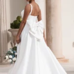 Inspiração Bridgerton: vestidos de noiva inspirados na Era Regencial 