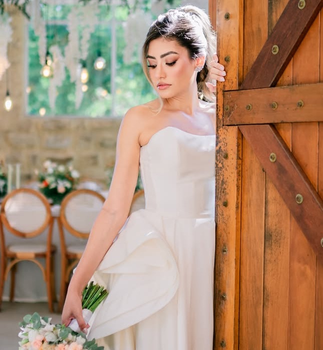 Casamento Estilo Italiano no Lago Enfesta | Noiva Internovias Giovanna