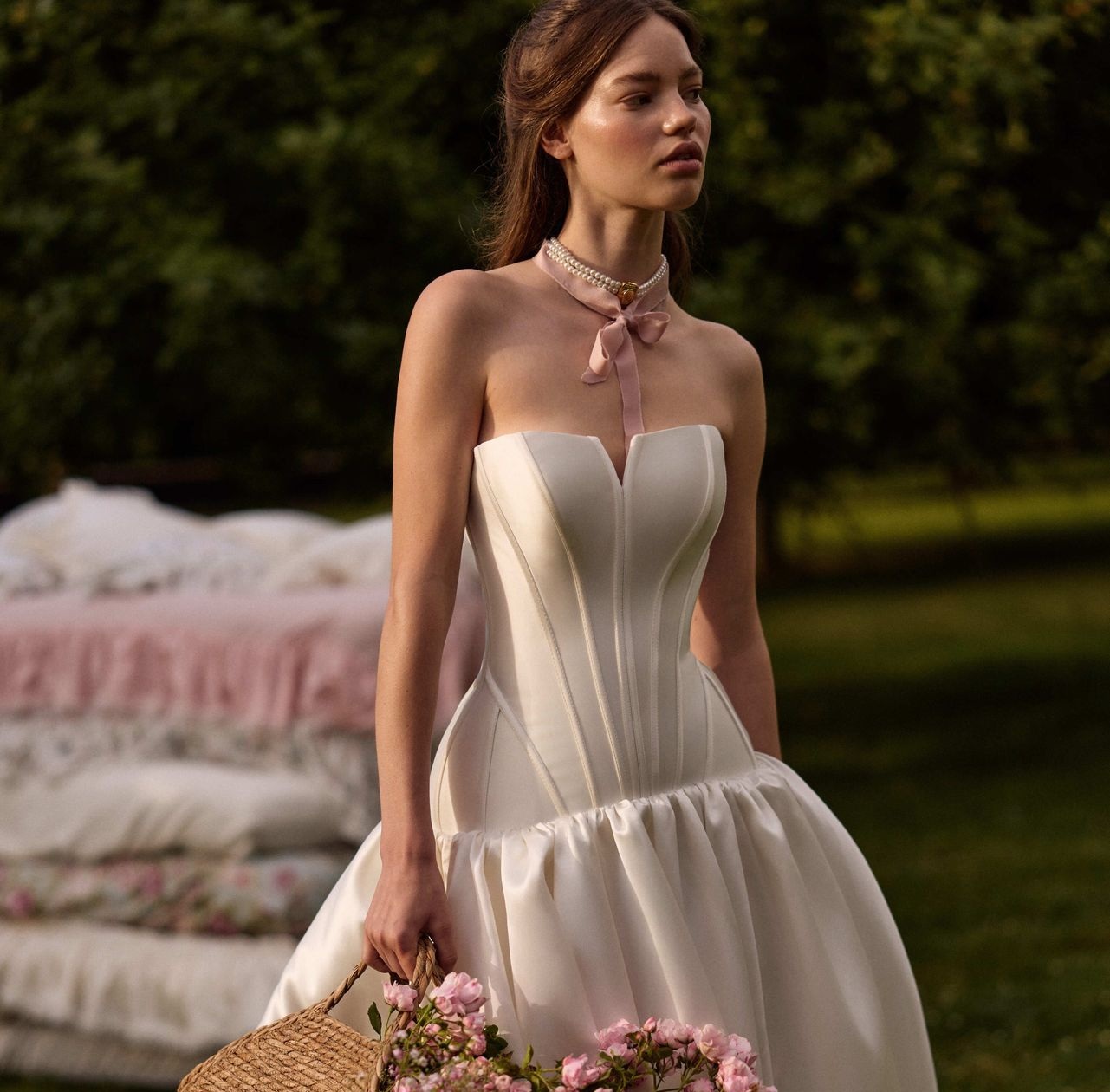 Vestido de noiva: comprar, alugar ou mandar fazer?