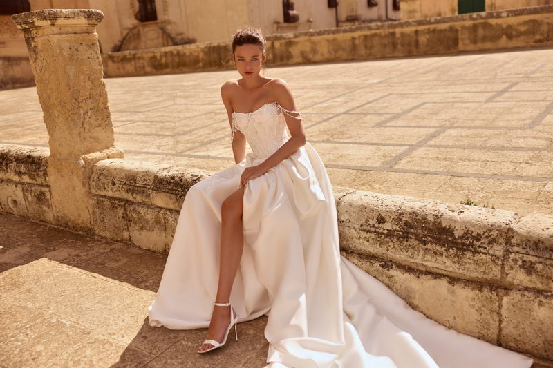 Vestido de noiva: comprar, alugar ou mandar fazer?