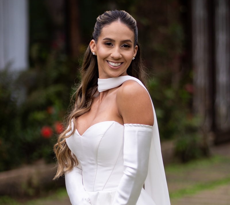 Casamento no Espaço flores festas | Noiva Internovias Bianca
